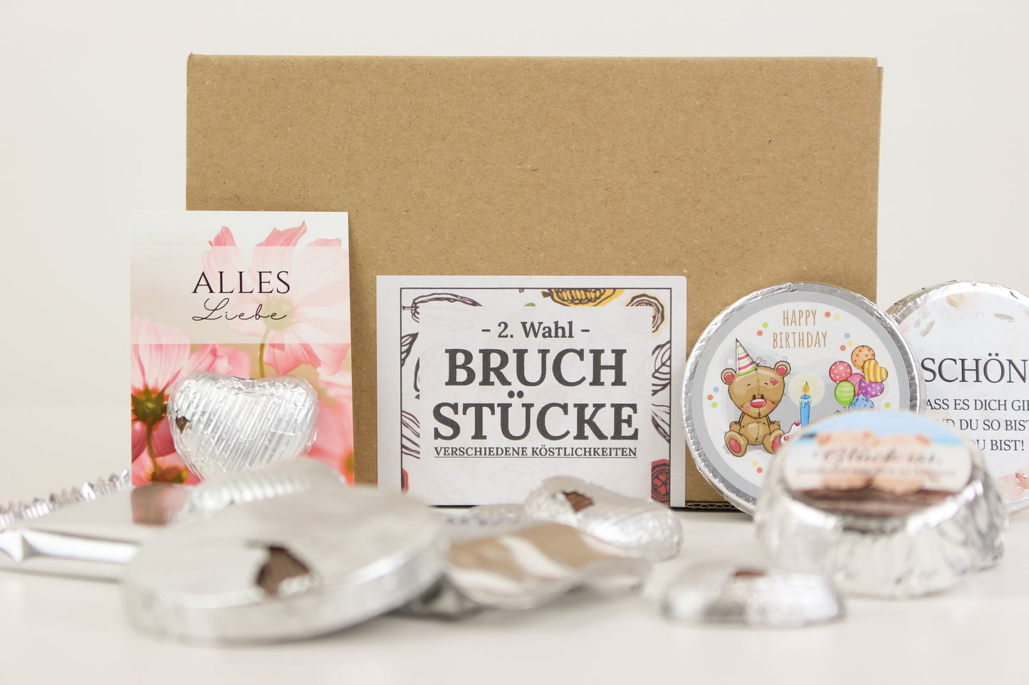 Schokobruch von Schokischenk, 2. Wahl Schokolade mit großem Rabatt, Restlbox mit vielen Aktionsschokoladen